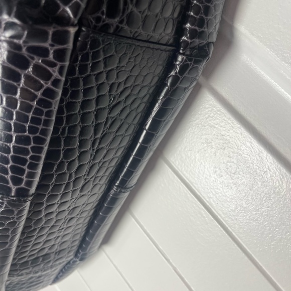 Oscar de la Renta Black Crocodile-Embossed Tote - Picture 7 of 16